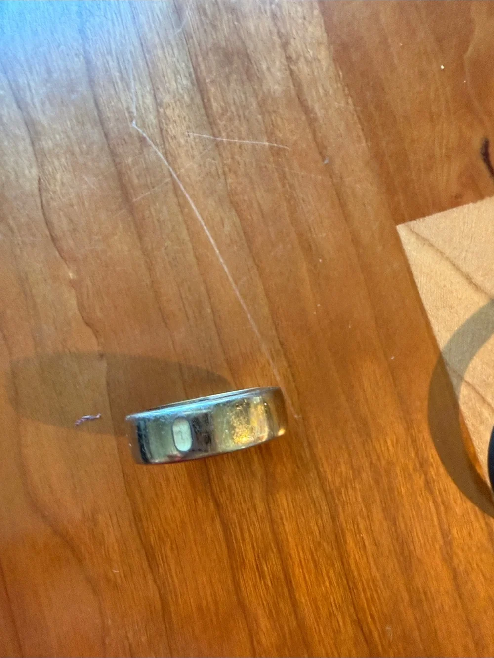 Oura Ring Gold Size 10 with Black Magnetic Ring Charger